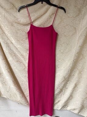 Zara Midi Dress in Hot Pink